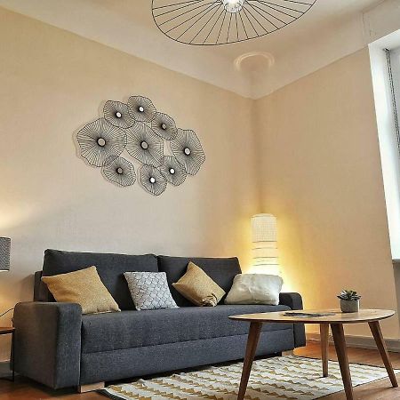 Le XI - Suite Colmar Gare - Parking 外观 照片