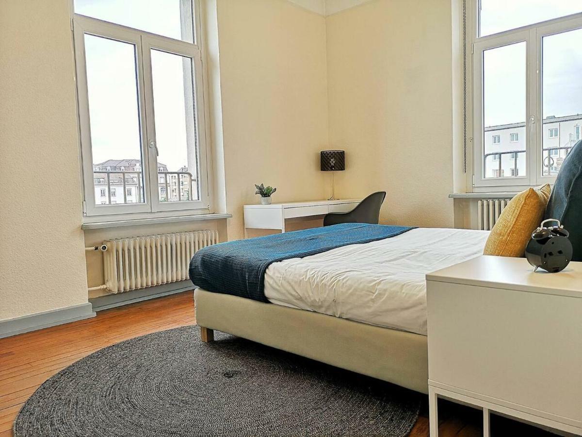 Le XI - Suite Colmar Gare - Parking 外观 照片
