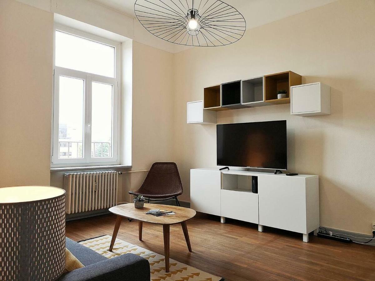 Le XI - Suite Colmar Gare - Parking 外观 照片